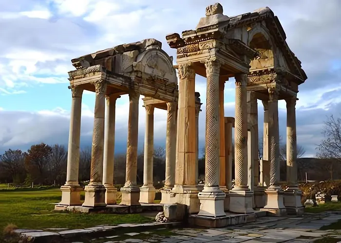 מלון Helvacilar Konagi *